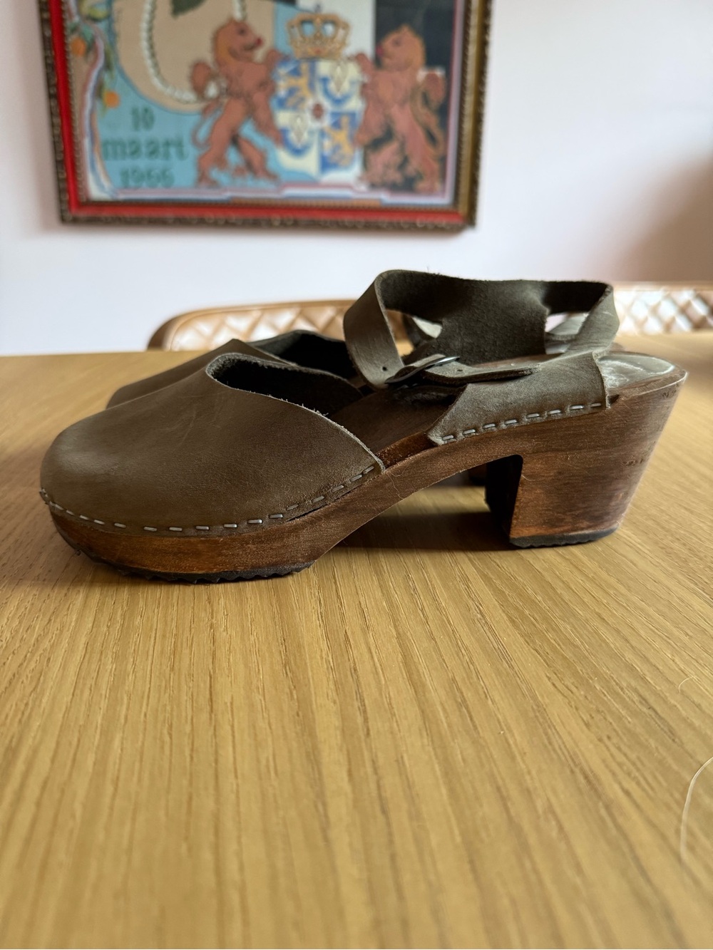 Women's Olive Green Leather Swedish Clog